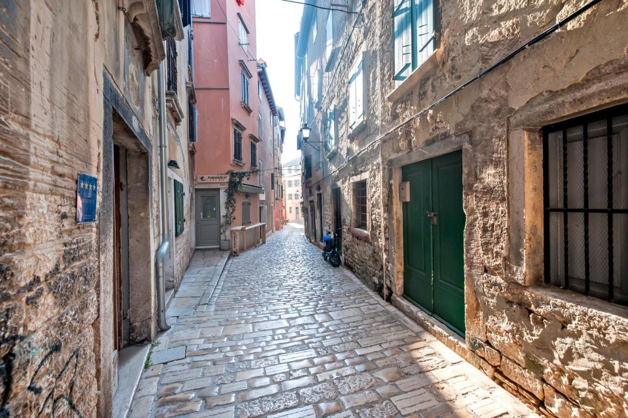 Ap Downtown Apartment Ρόβινι Εξωτερικό φωτογραφία