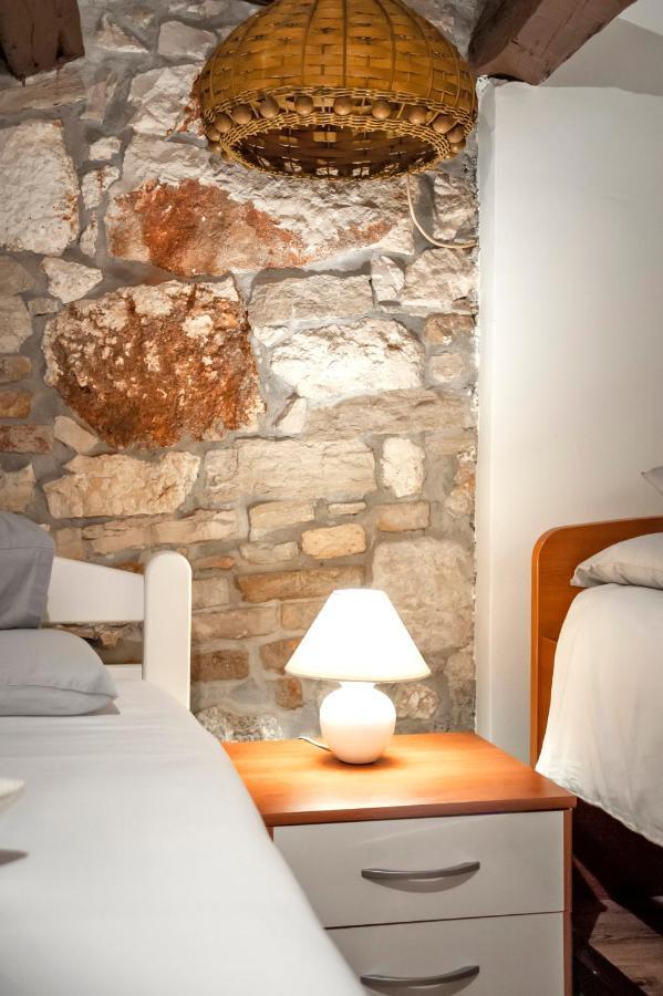 Ap Downtown Apartment Ρόβινι Εξωτερικό φωτογραφία